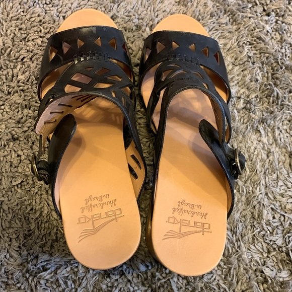 Dansko Oralee Black Leather Cut Out Sandals Strap Wood Heel Handcrafted, Size 41 - Picture 8 of 9